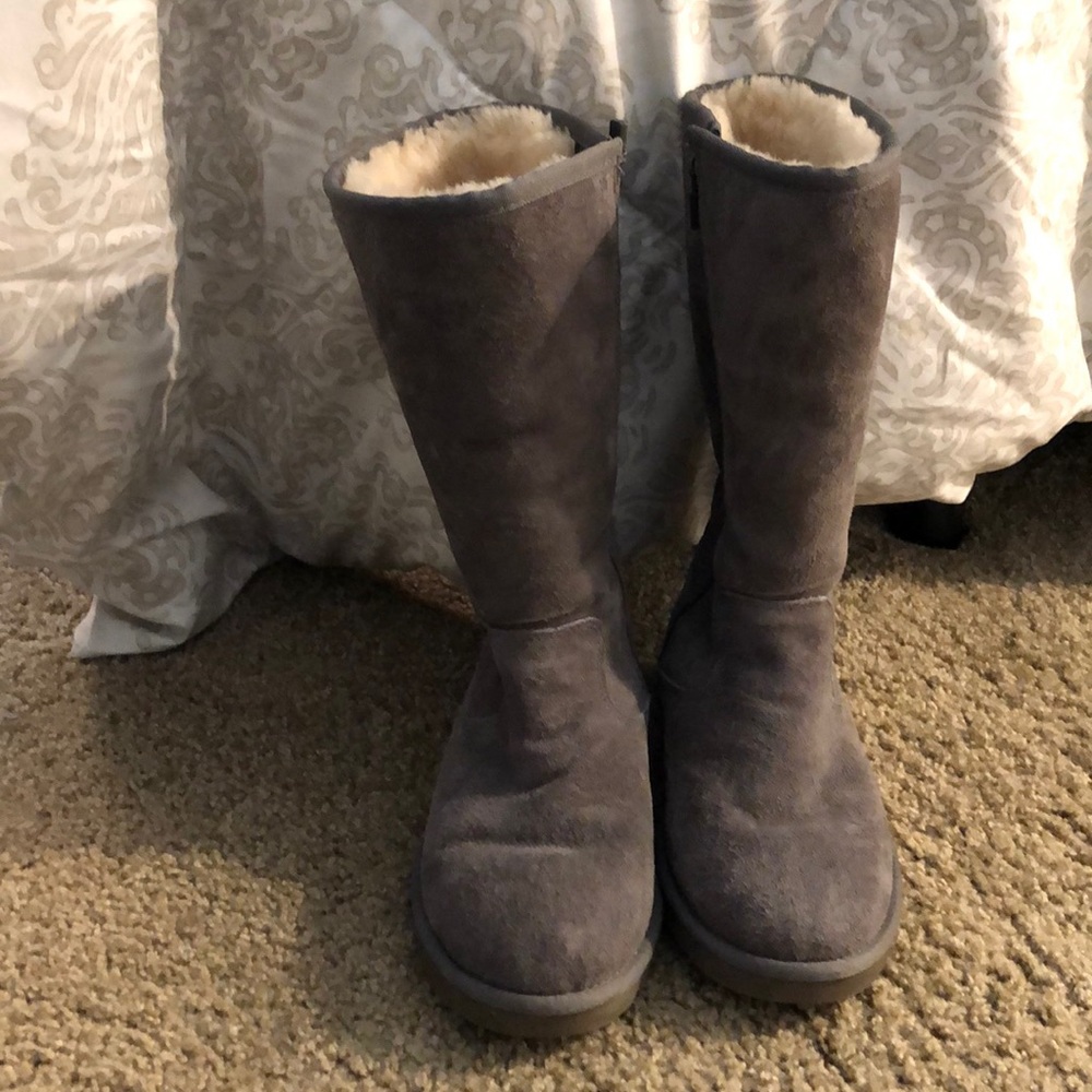 Gray UGGs with zippers